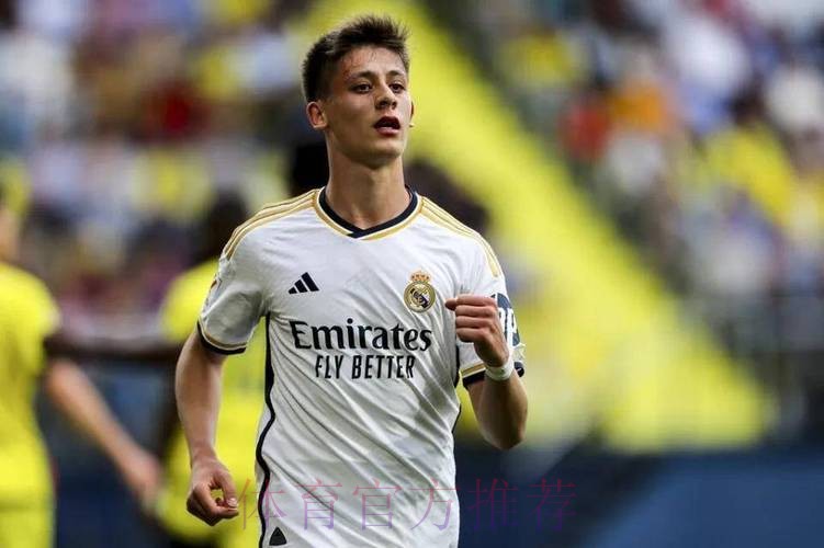 前土耳其队医:皇马知道居勒尔有伤 但不愿失去他 前土耳其队医:皇马知道居勒尔有伤 但不愿失去他